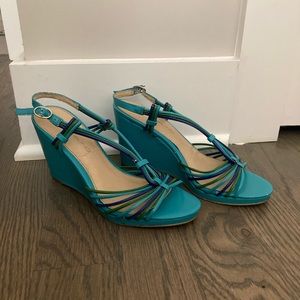 BANDOLINO WEDGE HEELS